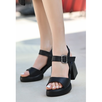 Sody Siyah Cilt Topuklu Sandalet - Lisinya