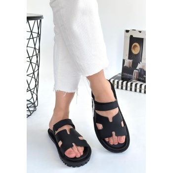 Kooni Siyah Nubuk Terlik - Lisinya