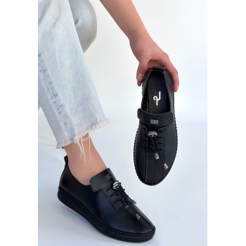 Warte Siyah Deri Bağcıklı Spor Ayakkabı - Lisinya