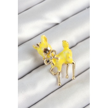 Zirkon Taşlı Fiyonk Detaylı 3D Sarı Ceylan Figürlü Gold Renk Kadın Broş - Lisinya