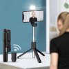 Kendiliğinden Led Işıklı Kumandalı Uzayabilen Selfie Çubuğu,masa Üstü Tripod ( Lisinya )