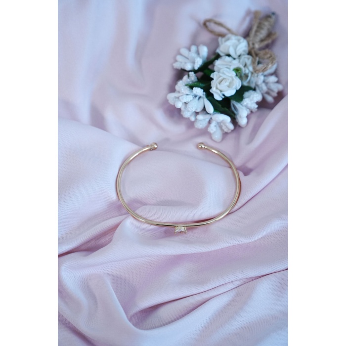 Gold Renk Kelepçe Model Zirkon Taşlı Çelik Bileklik Kaliteli