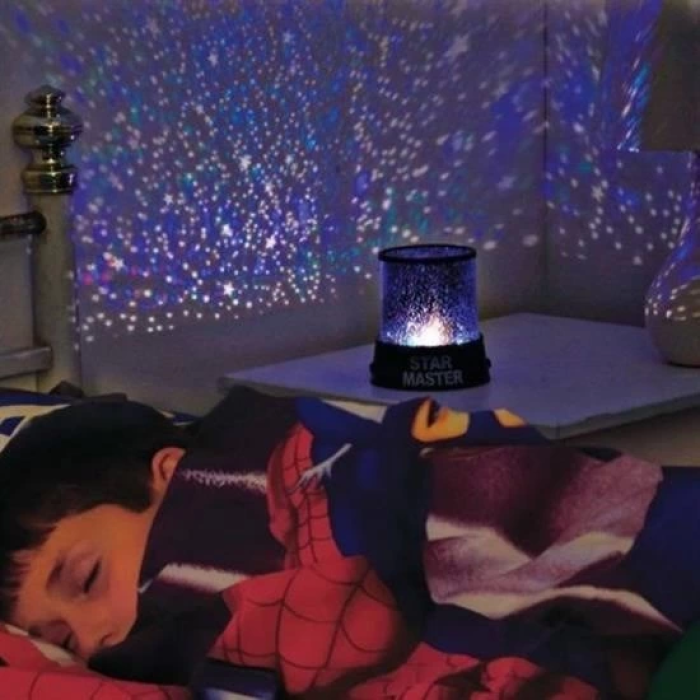 Star Master Pilli Gökyüzü Projeksiyonlu Led Renkli Yıldızlı Tavan Işık Yansıtma Gece Lambası ( Lisinya )