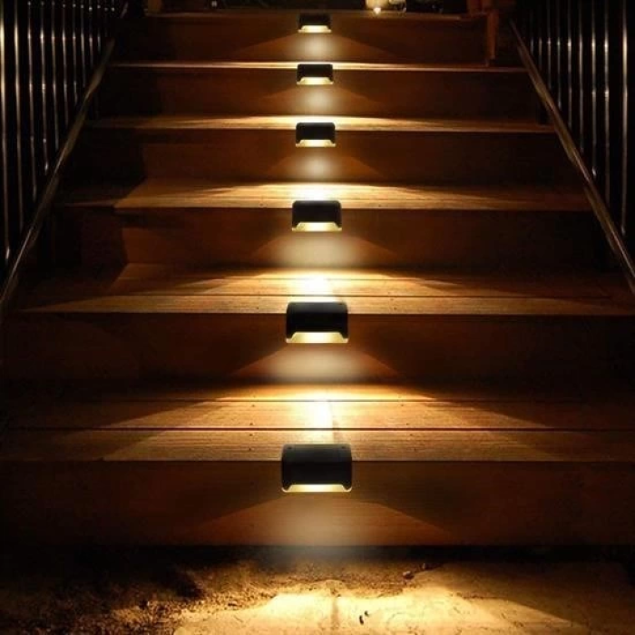 Solar Güneş Enerjili Şarj Edilen Köşebent Merdiven Veranda Bahçe Yolu Led Lamba Işık 4 Adet ( Lisinya )