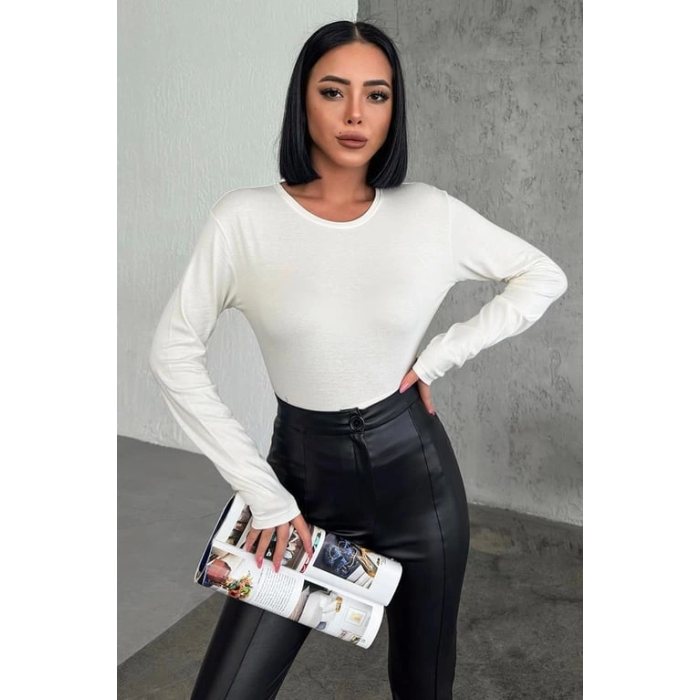 Rahat Ve Şık Uzun Kollu Bisiklet Yaka Likralı Viskon Penye Body Ekru ( Lisinya )