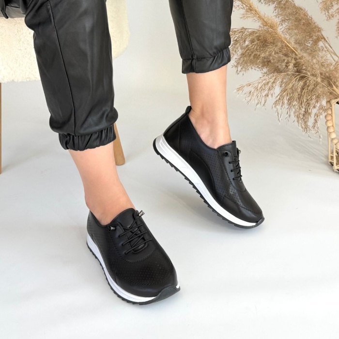 Tone Siyah Cilt Bağcıklı Spor Ayakkabı - Lisinya