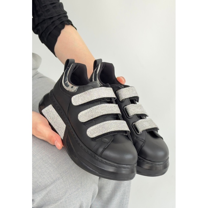 Elika Siyah Cilt Simli Cırt Cırtlı Spor Ayakkabı - Lisinya