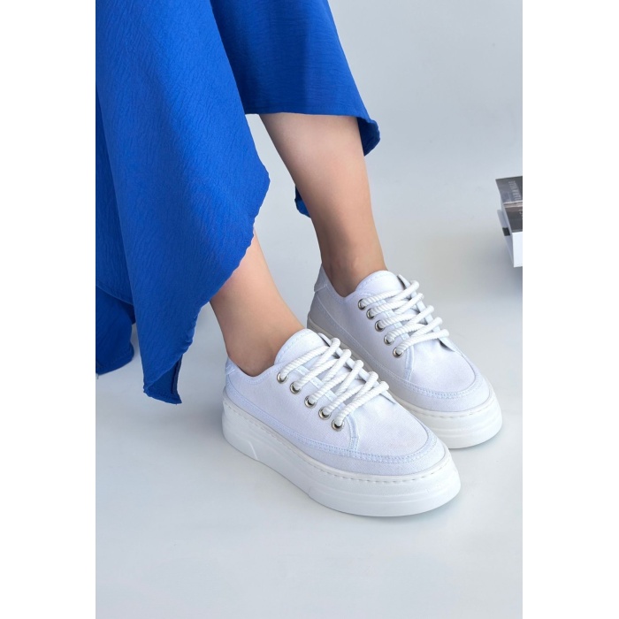 Carin Beyaz Keten Bağcıklı Spor Ayakkabı - Lisinya