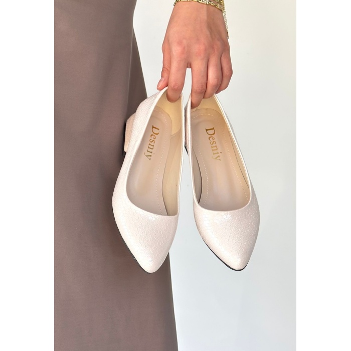 Nitya Bej Baskılı Rugan Topuklu Ayakkabı - Lisinya