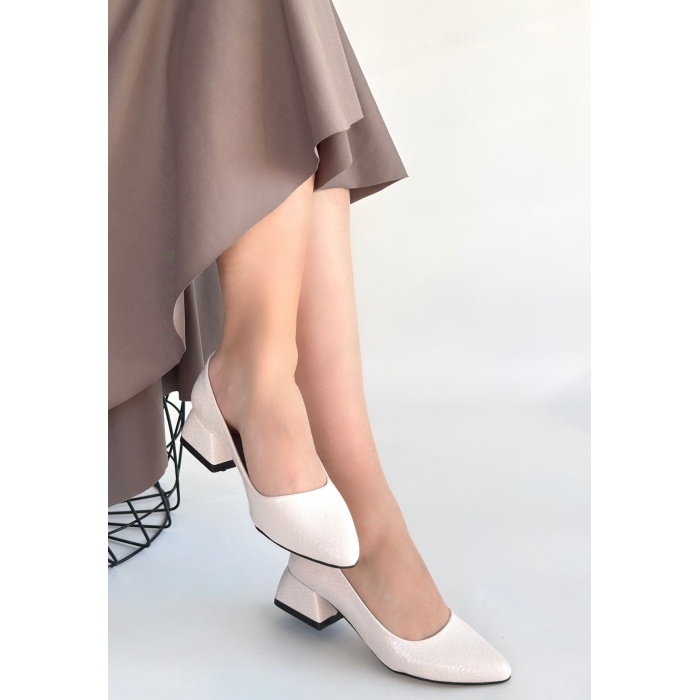 Nitya Bej Baskılı Rugan Topuklu Ayakkabı - Lisinya