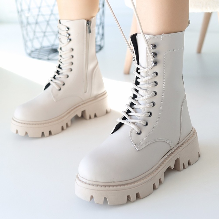 Neole Bej Cilt Bağcıklı Bot - Lisinya