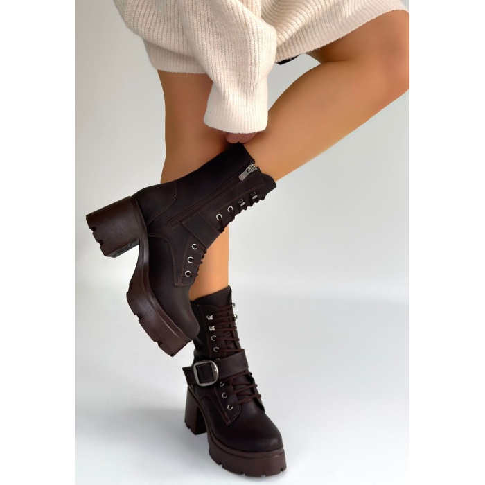 Linma Acı Kahve Cilt Bağcıklı Topuklu Bot - Lisinya