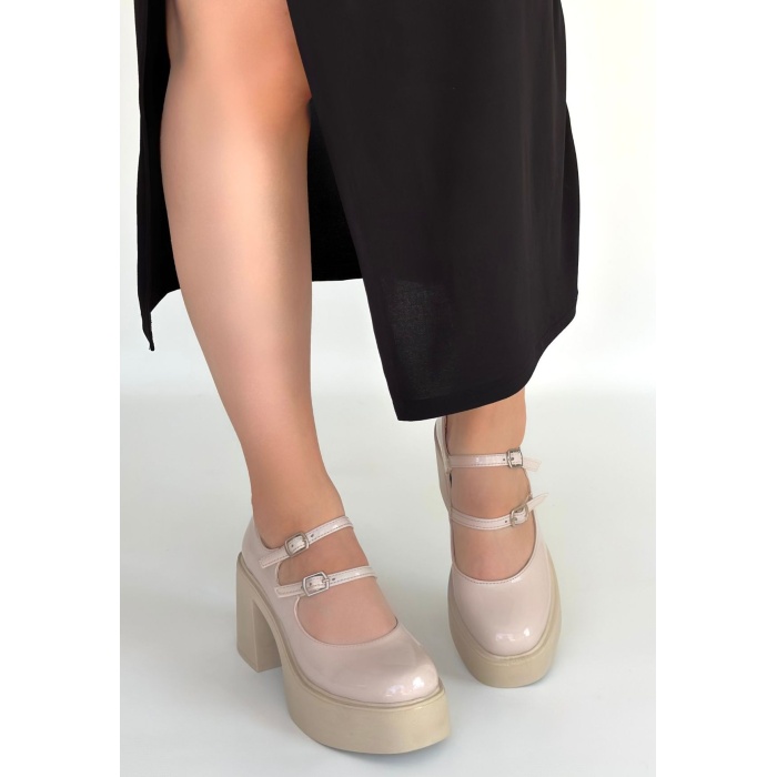 Jarlo Bej Rugan Dolgu Topuk Ayakkabı - Lisinya