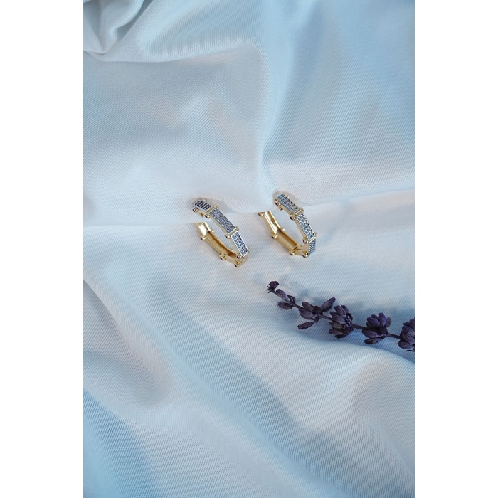 Çelik Küpe Kimler Geldi Kimler Geçti Kararmaz