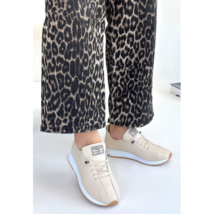 Fiert Bej Cilt Bağcıklı Spor Ayakkabı - Lisinya