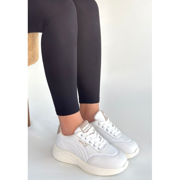 Yejja Beyaz Cilt Bağcıklı Spor Ayakkabı - Lisinya