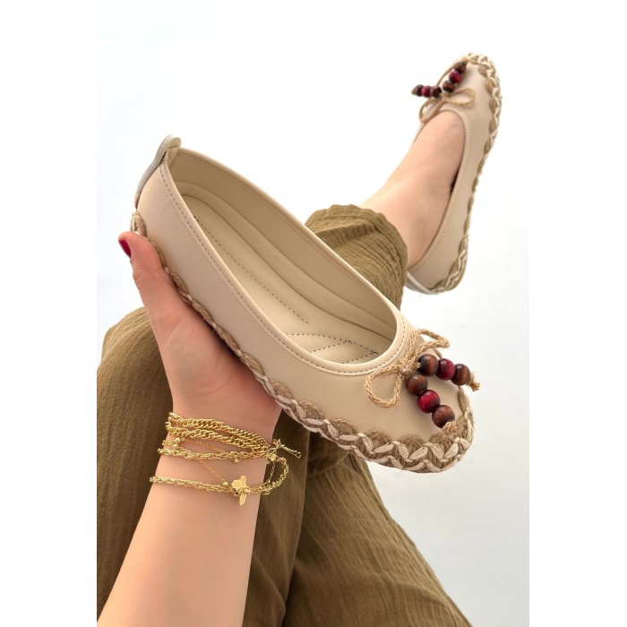 Ilwe Bej Cilt Babet Ayakkabı - Lisinya