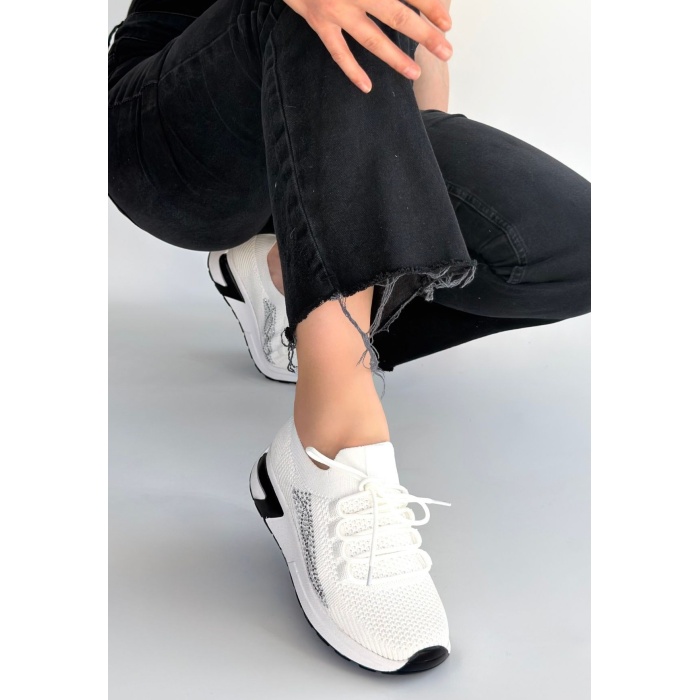 Belan Beyaz Triko Bağcıklı Spor Ayakkabı - Lisinya