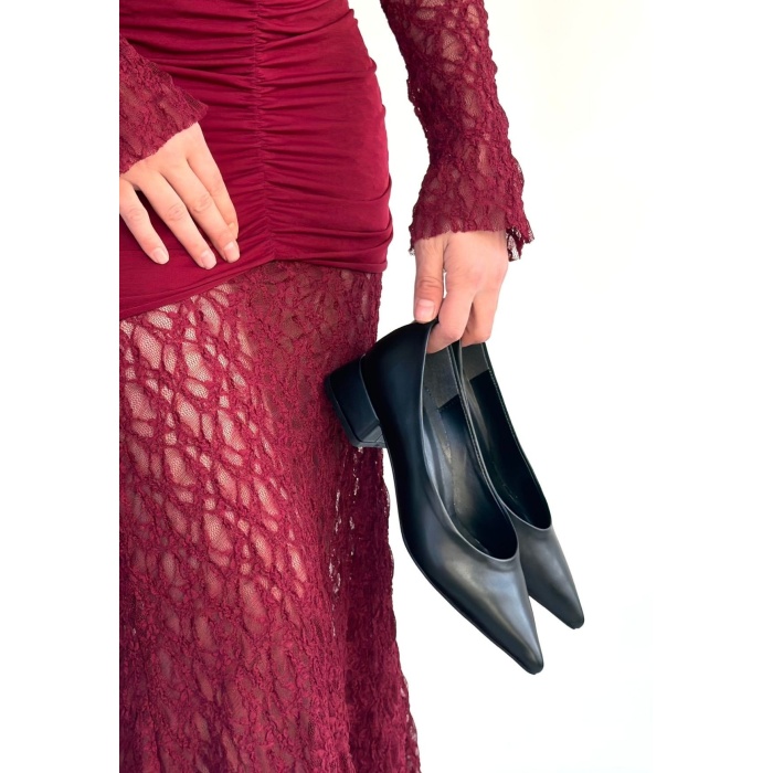 Ferla Siyah Cilt Topuklu Ayakkabı - Lisinya