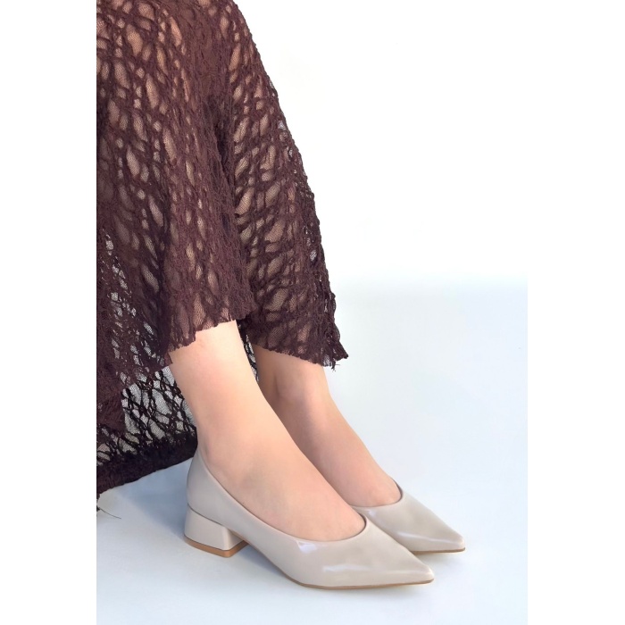 Ferla Bej Rugan Topuklu Ayakkabı - Lisinya