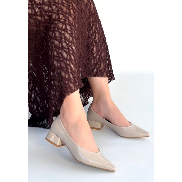 Ferla Bej Rugan Topuklu Ayakkabı - Lisinya