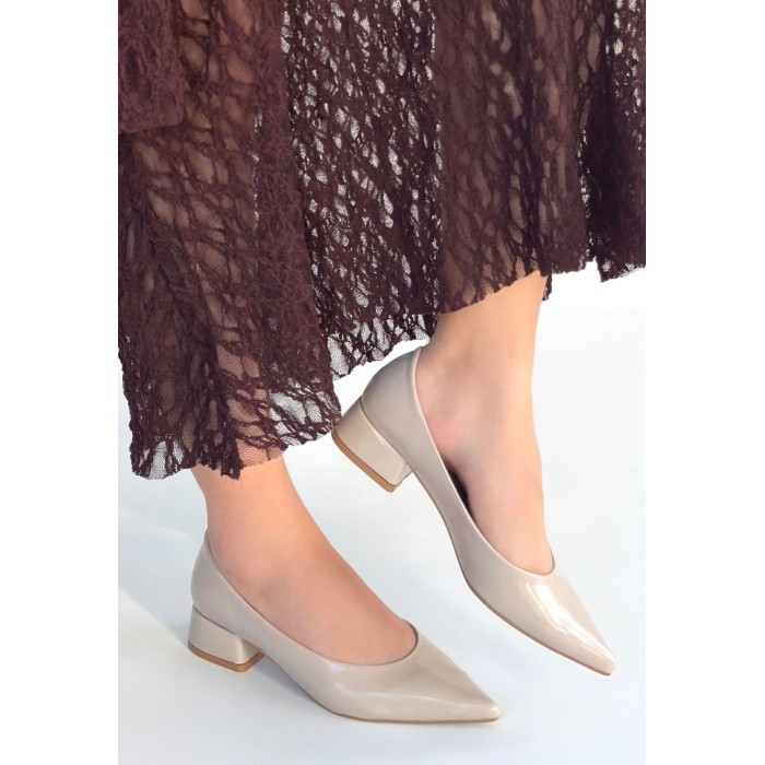 Ferla Bej Rugan Topuklu Ayakkabı - Lisinya