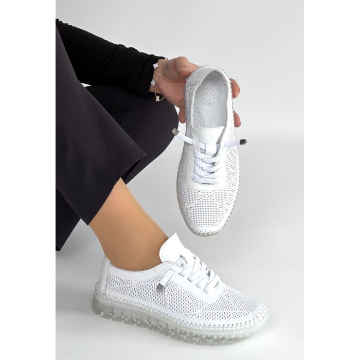 Merja Beyaz Deri Bağcıklı Spor Ayakkabı - Lisinya