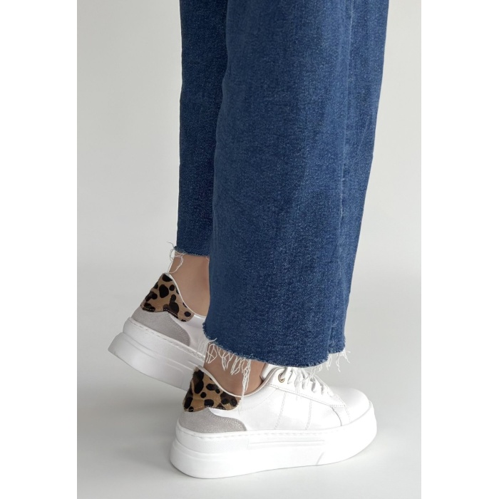 Jetan Beyaz Rugan Bağcıklı Spor Ayakkabı - Lisinya