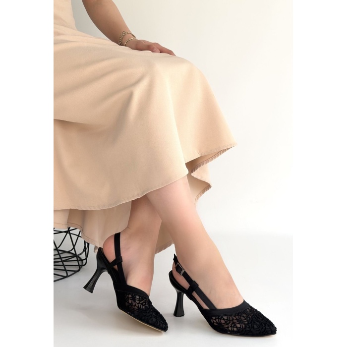 Ceta Siyah Cilt Tül Detaylı Topuklu Ayakkabı - Lisinya