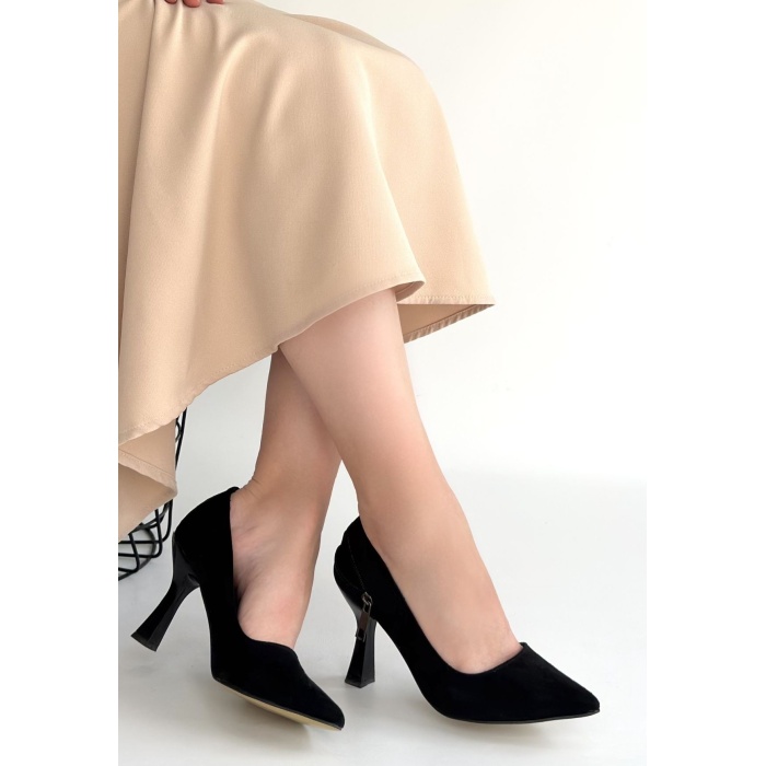 Retta Siyah Süet Topuklu Ayakkabı - Lisinya