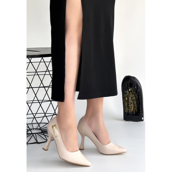 Cerin Bej Cilt Topuklu Ayakkabı - Lisinya