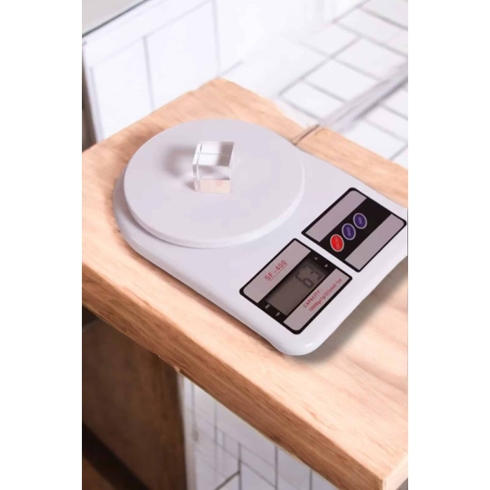 Kompakt Tasarım ve Tek Tuşla Sıfırlama Özelliğiyle Kullanımı Kolay Mutfak Tartısı - Lisinya