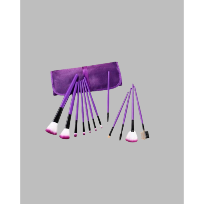 Fondöten, Allık ve Far Uygulamalarına Uygun 12 Parça Makyaj Fırça Takımı Ergonomik Saplı - Lisinya