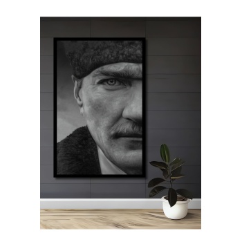 Çerçeve Görünümlü Dekoratif Ahşap Kare Atatürk Tablosu Ev/Ofis/İşyeri/Salon/Mutfak/Banyo Tablo