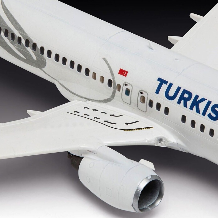 3772 Revell - Turkish Airlines Boeing 737-800 Maket Kiti