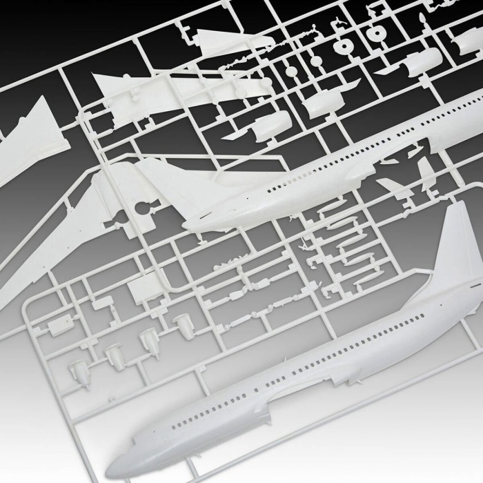 3772 Revell - Turkish Airlines Boeing 737-800 Maket Kiti