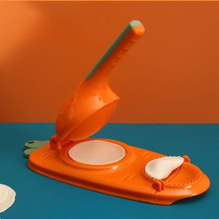 Havuç Tasarımlı Şık  Pratik  Börek Mantı Hamuru Presleme  Börek Yapma Kalıbı (5343)