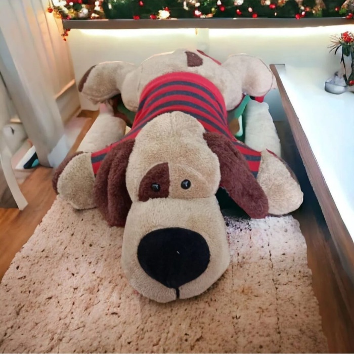 75 cm Tişörtlü Uykucu Köpek Peluş Oyuncak – Yumuşak Uyku Arkadaşı ve Yastık