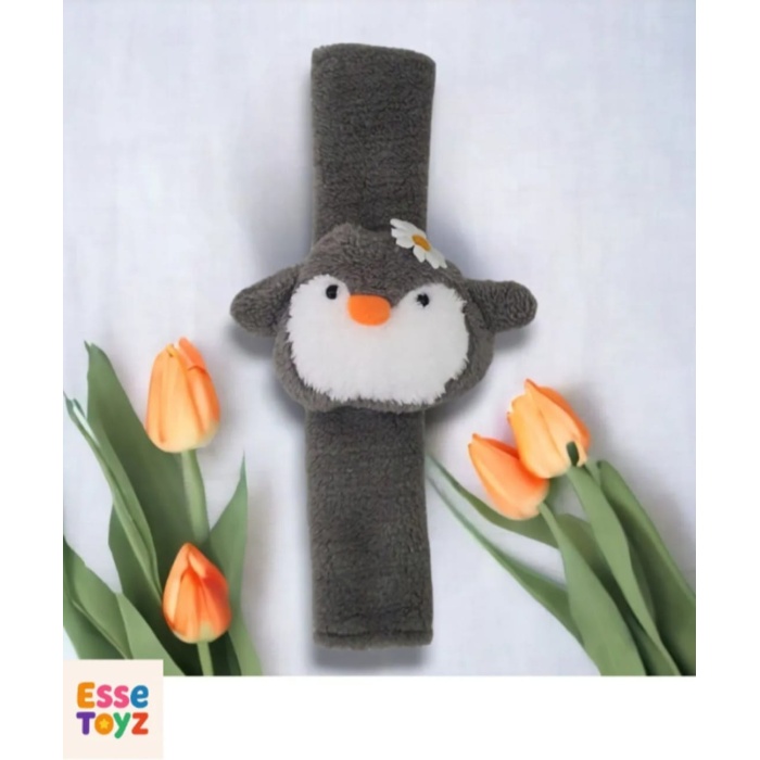 Neşeli Penguen Araba Yastığı ve Emniyet Kemeri Kılıfı