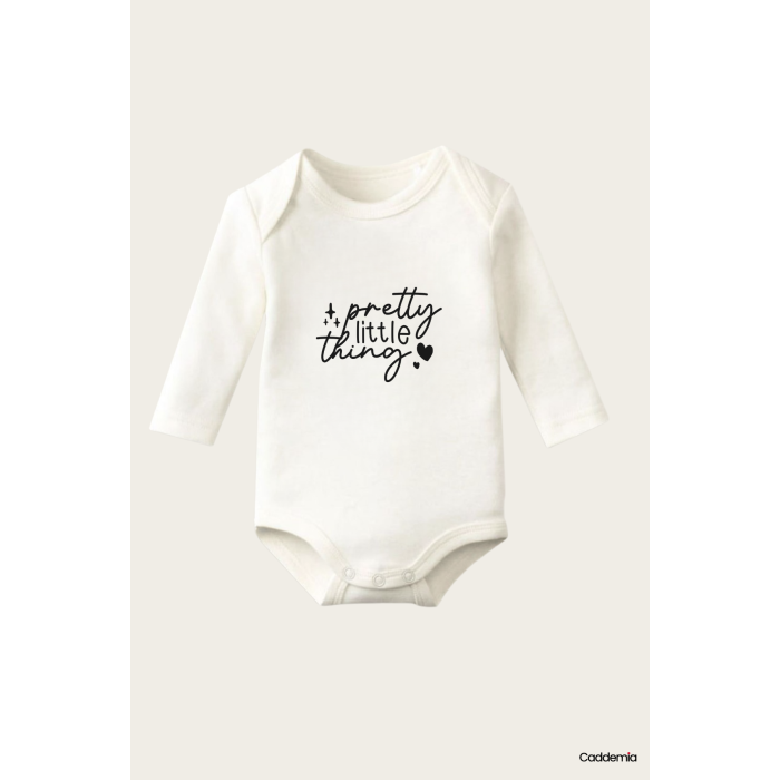 Pretty Little Thing Yazı Temalı Baskılı Pamuklu Uzun Kollu Çıtçıtlı Bebek Body Zıbın Atlet Tulum