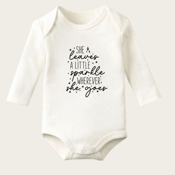 She A Little Wherever Yazı Temalı Baskılı Pamuklu Uzun Kollu Çıtçıtlı Bebek Body Zıbın Atlet Tulum