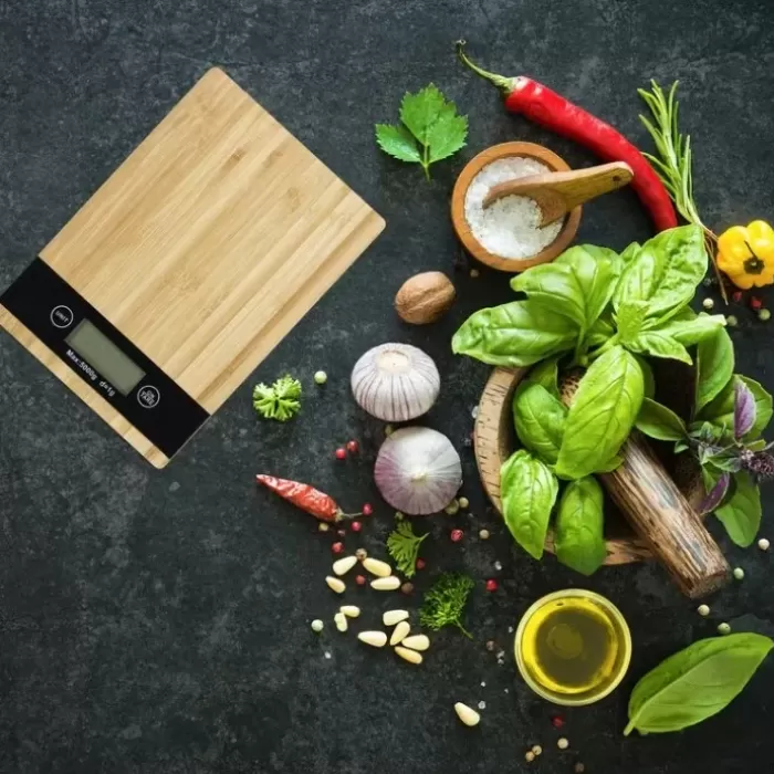 Crown Dijital Hassas Mutfak Tartısı - Terazisi-Hassas Ölçüm 5kg Bambu Görünümlü (5343)