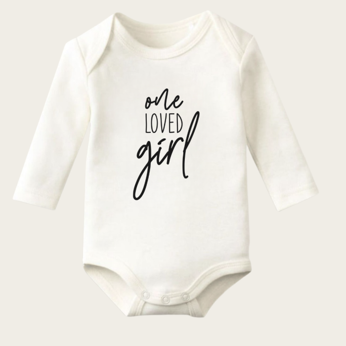One Loved Girl Yazı Temalı Baskılı Pamuklu Uzun Kollu Çıtçıtlı Bebek Body Zıbın Atlet Tulum