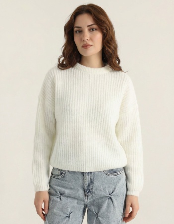 Bisiklet Yaka Oversize Kadın Triko Kazak - Beyaz