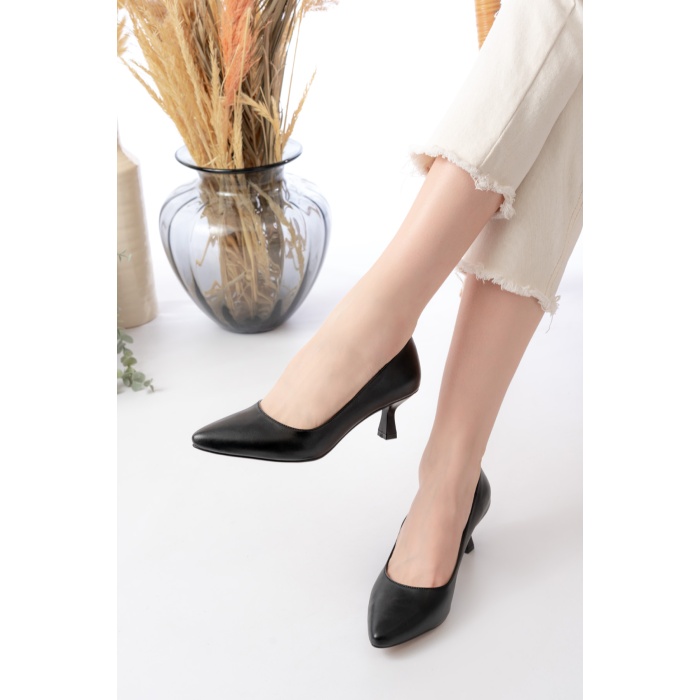 Risan Kadın Siyah Topuklu Stiletto