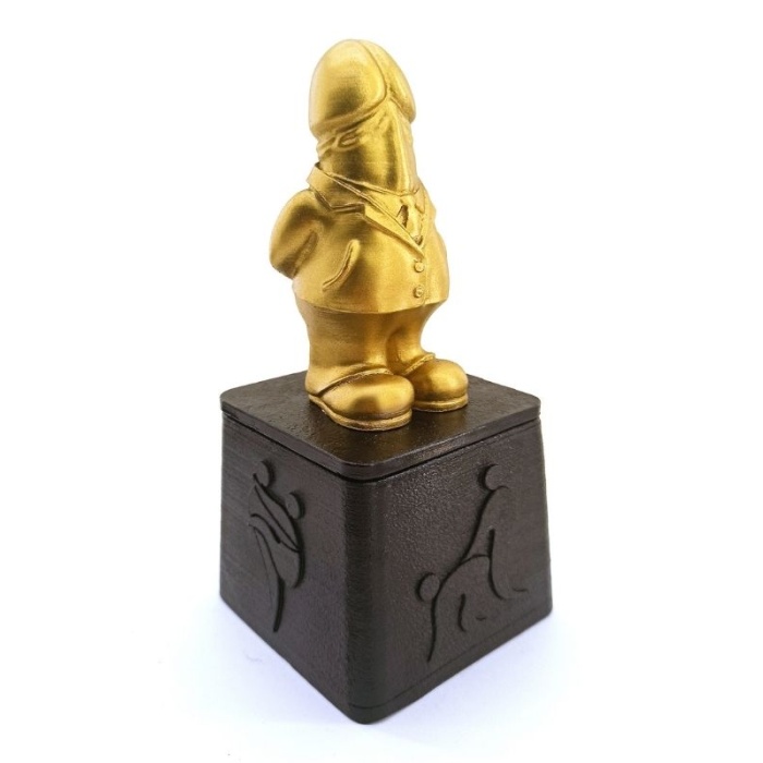 Dick Of The Year – Esprili Masaüstü Ödül Heykeli Model 5