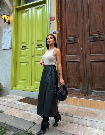 BAĞLAMALI DERİ ETEK SİYAH