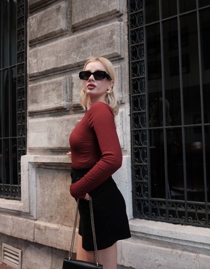 ZARA SIRT DEKOLTELİ BLUZ BORDO