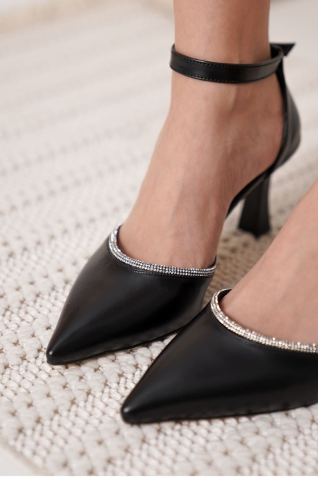 Taşlı Kadın Siyah Topuklu Ayakkabı TR12MS02A