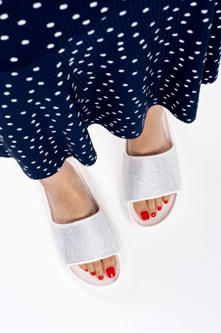 Kadın Taş Detaylı Yazlık Terlik TR42MY02C